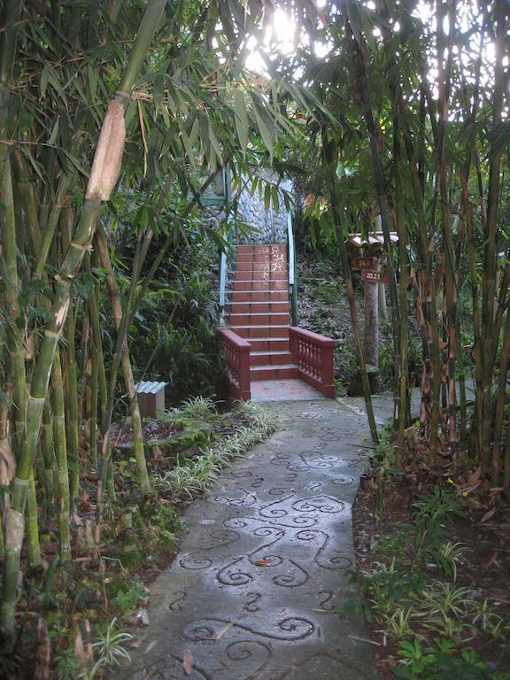 Casa Madre Tierra Hotel Vilcabamba Luaran gambar